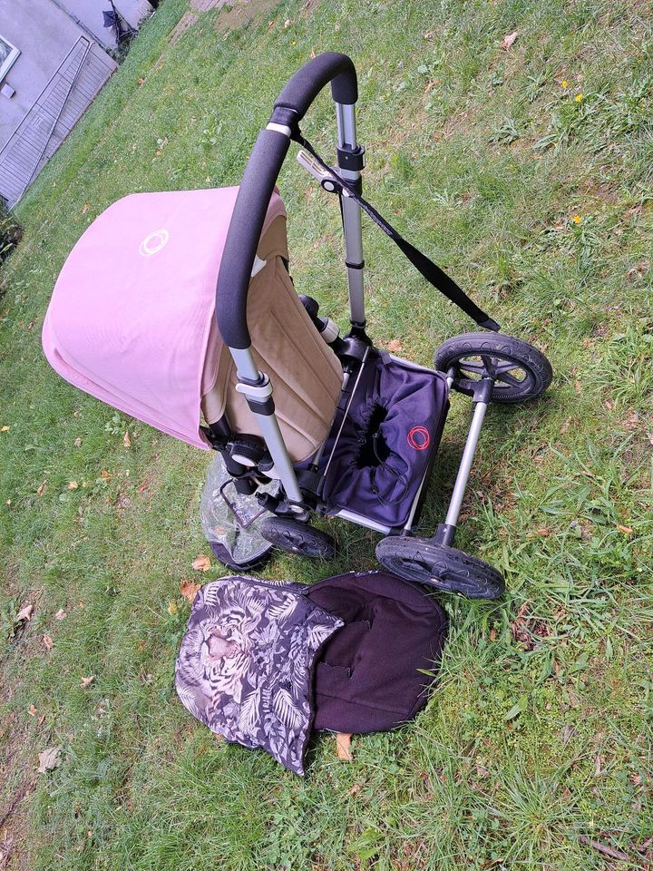 Kinderwagen Bugaboo Cameleon mit rosa Dach in Berlin