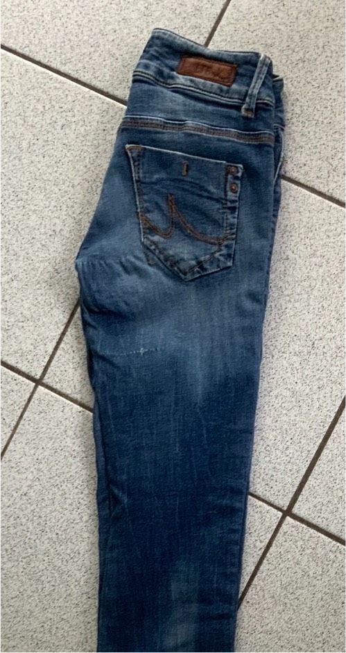 Jeans LTB gr W25/ L 34……Nur 4,50€ in Fulda