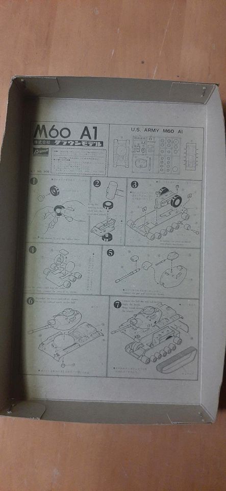 Crown Model M60A1 mit Aufziehmotor in OVP in Eschwege