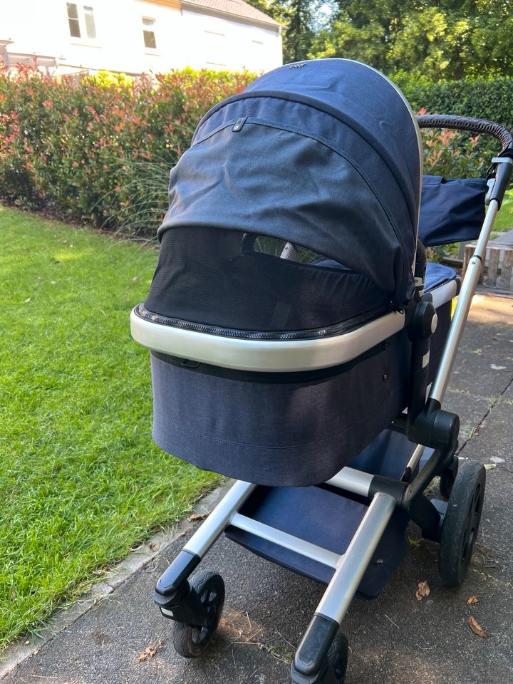 Joolz Day 3 Kombi Kinderwagen mit viel Zubehör Navy Blue in Herford