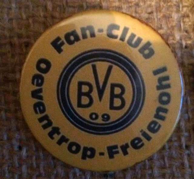 Suche Fanclub-Pins/Button/Nadeln von Borussia Dortmund, BVB in Gaggenau