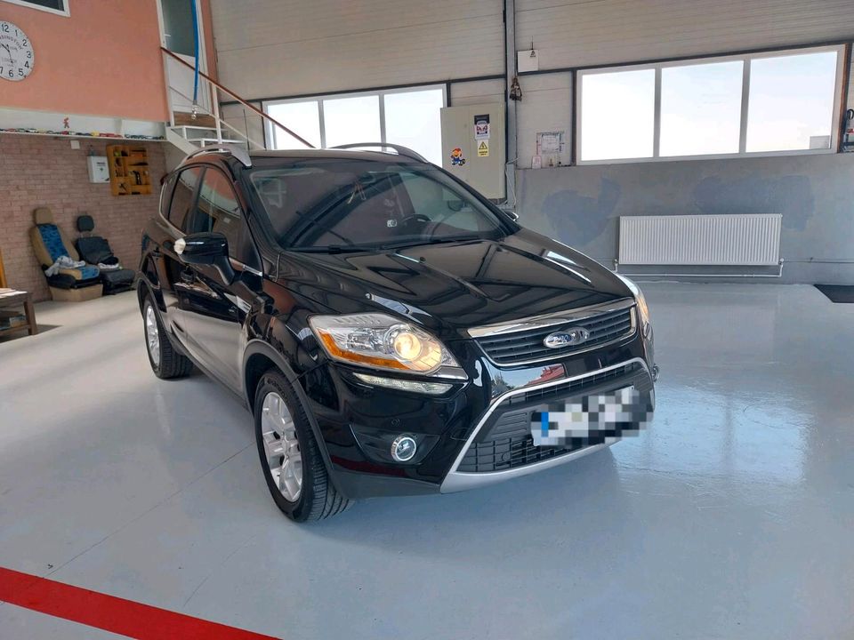 Ford Kuga 2012 S Line 4x4 in Engelskirchen