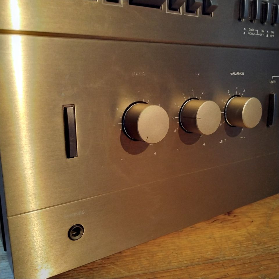Sharp FM/AM Stereo Receiver Deck SC-1250 intakt ohne Boxen in Kiel