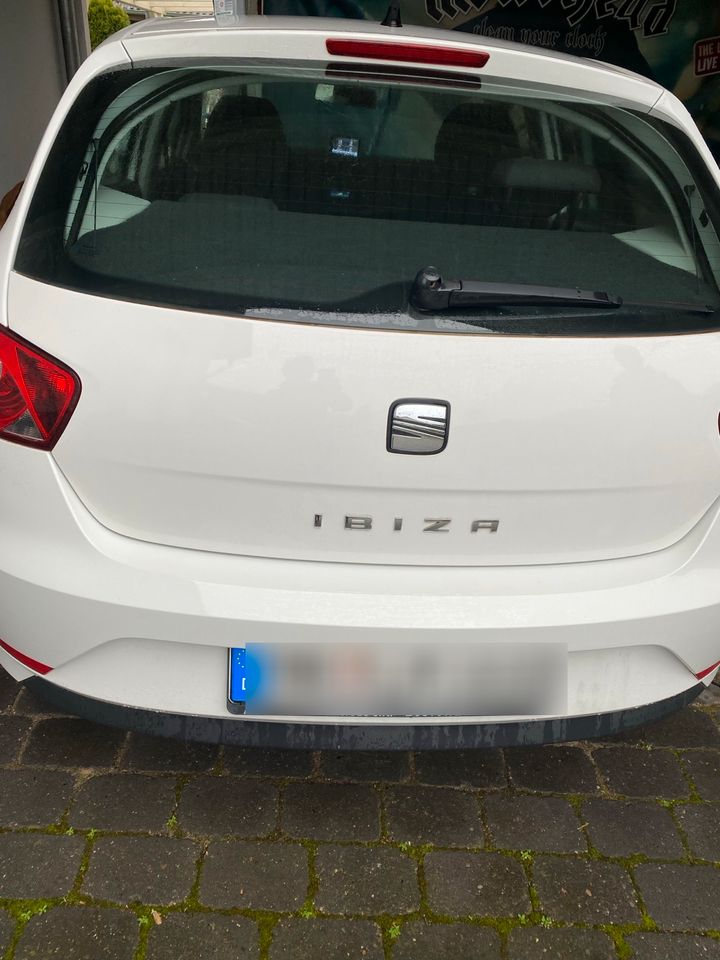 SEAT Ibiza 1.4 Style ServiceNEU,  Navi, Sitzhzg, Freisprecheinrtg in Walsrode