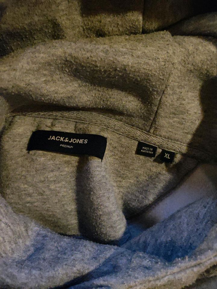 Jack & Jones Premium Hoodie Pulli kaum getragen in Redwitz a d Rodach