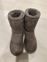 UGG Boots Gr.36, Grau, TOP Baden-Württemberg - Biberach an der Riß Vorschau