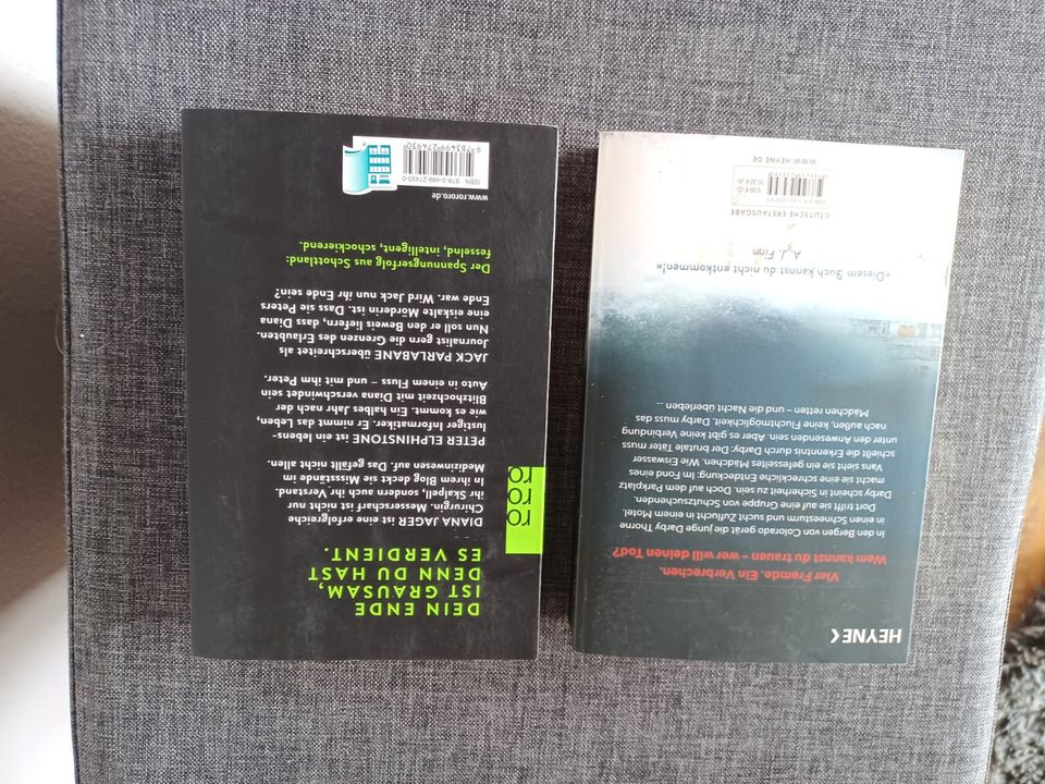 Buch 2 Bücher Thriller "No Exit" und " Dein Ende" in Wolfenbüttel