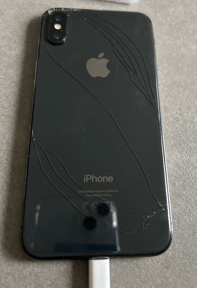 iPhone X 64GB schwarz in Bottrop