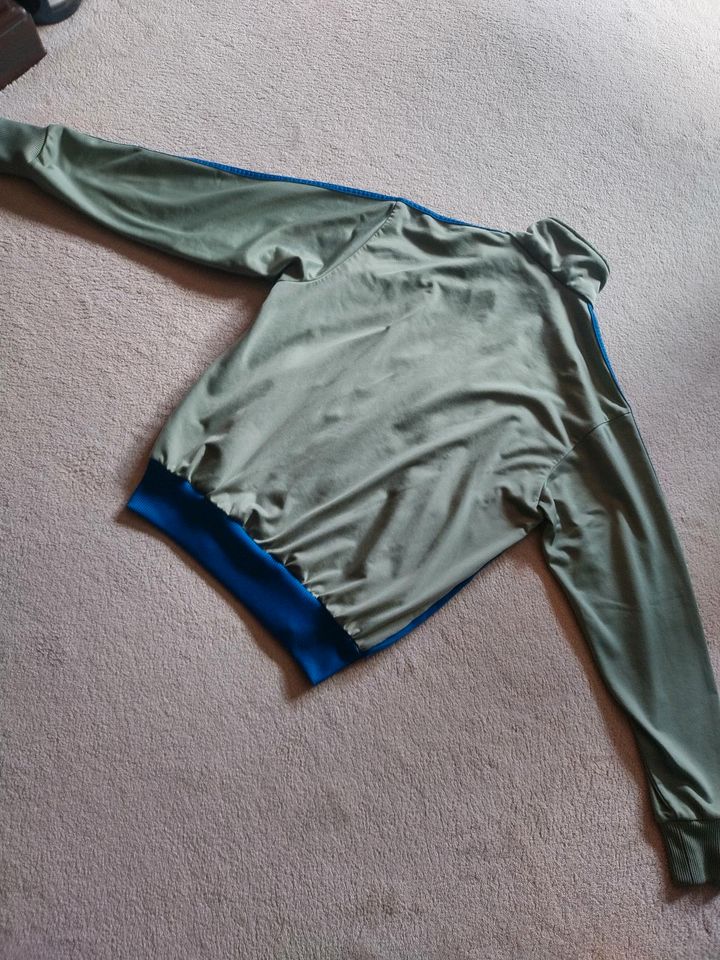 Adidas Jacke , Vintage , Retro , blau , grün in Wolfen