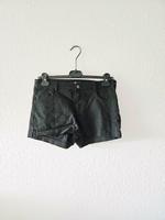 Hotpants schwarz black kurz niedrig Jeans H&M Hessen - Mühlheim am Main Vorschau