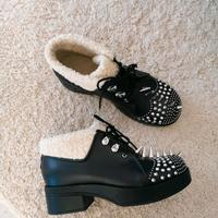 Gucci Stiefeletten mit Nieten Fell Nordrhein-Westfalen - Drolshagen Vorschau