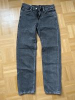 H&M Jeans Herren 30 x 32 schwarz grau wenig getragen Düsseldorf - Grafenberg Vorschau