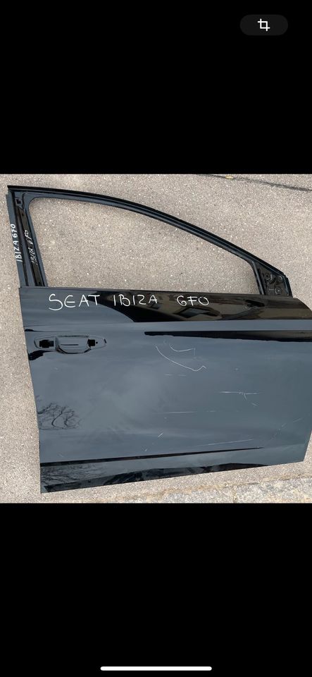 Seat Ibiza 6F Türe vorne rechts original in München