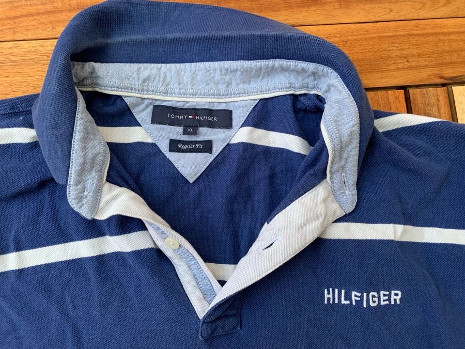 Hilfiger Polo Shirt blau in Linz am Rhein