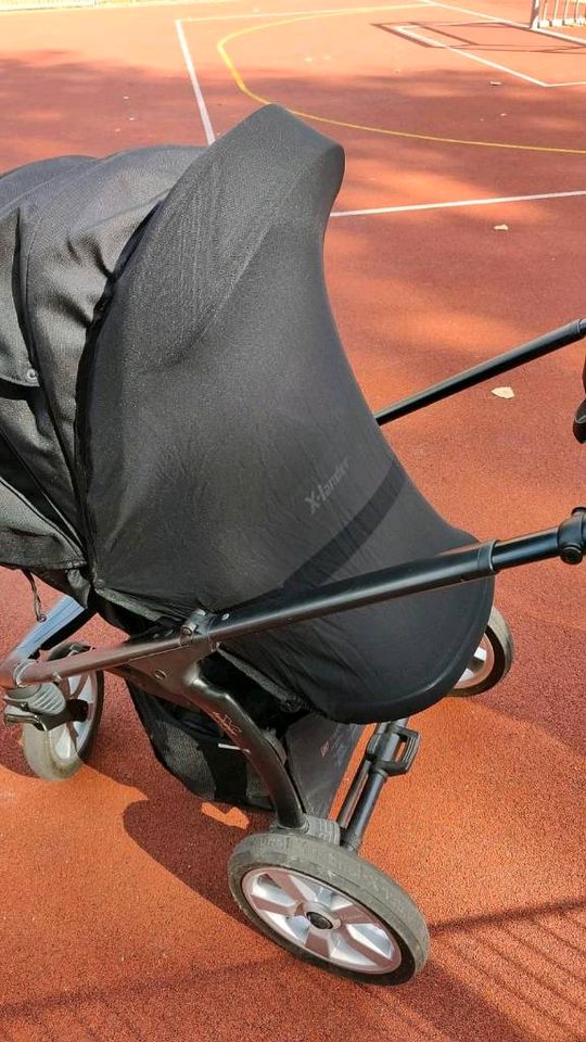 Kinderwagen X-lander xmove 2in1 mit Babywanne in Hamburg