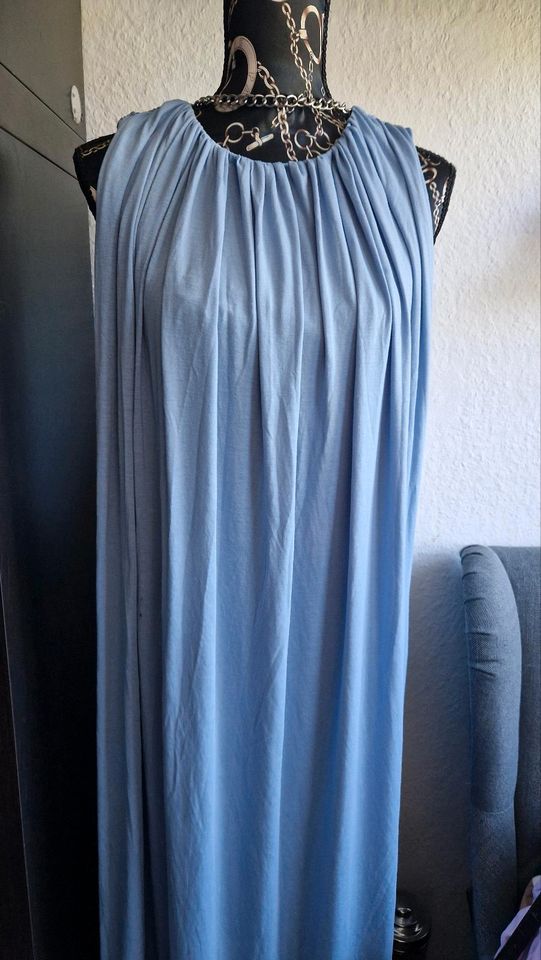 H&M Sommerkleid Kleid Schnürung Taille Strandkleid in Oldenburg