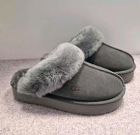 UGG Hausschuhe Berlin - Rudow Vorschau
