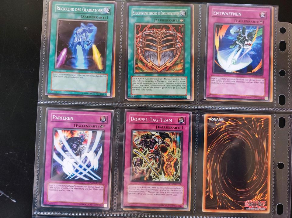 YuGiOh TCG Karten-Set "Gladiatorungeheuer" in Grafenwöhr