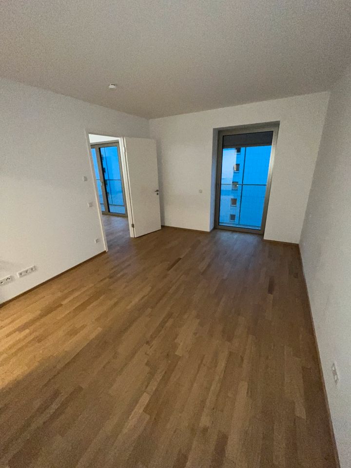 Neuwertige 3 Zimmer Wohnung mit Balkon im Friedrichshain! in Berlin