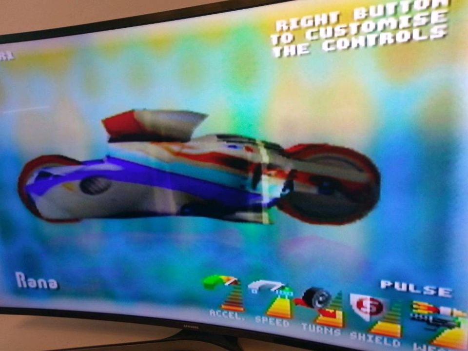 N64 Konsole beleuchtet, S-video Hdmi konverter in München