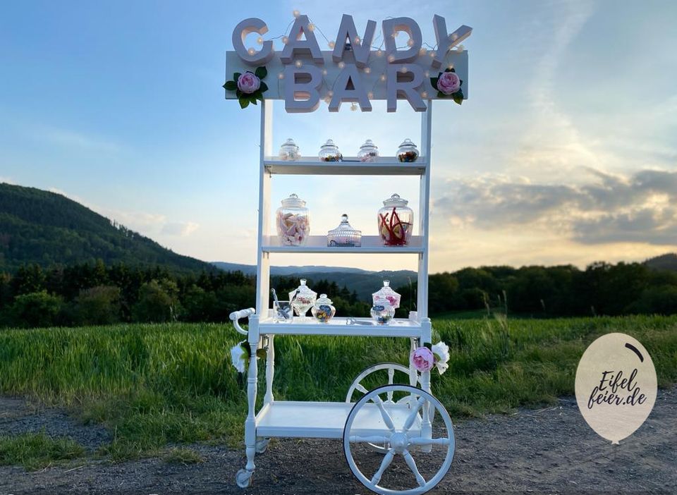 Candybar mieten Hochzeit Party Geburtstag Deko Weiß mit Zubehör in Bell