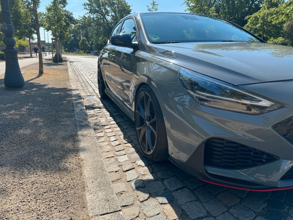 Hyundai i30N 2.0 T-GDI N Performance DCT Fastback 24797 km in Lutherstadt Wittenberg