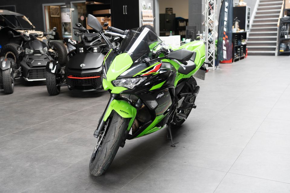 Kawasaki Ninja 650 Sportpaket 2024 Garantie bis 02/2028 in Drakenburg