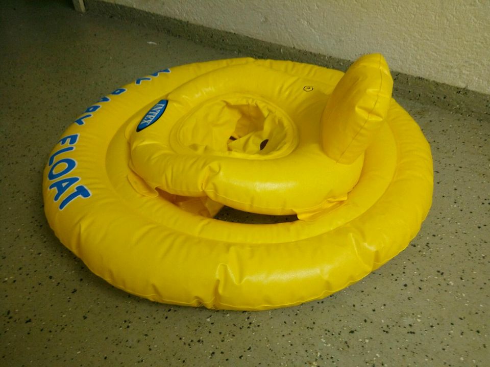 Baby Float, Schwimmring, Schwimmhilfe für Baby in Dirlewang