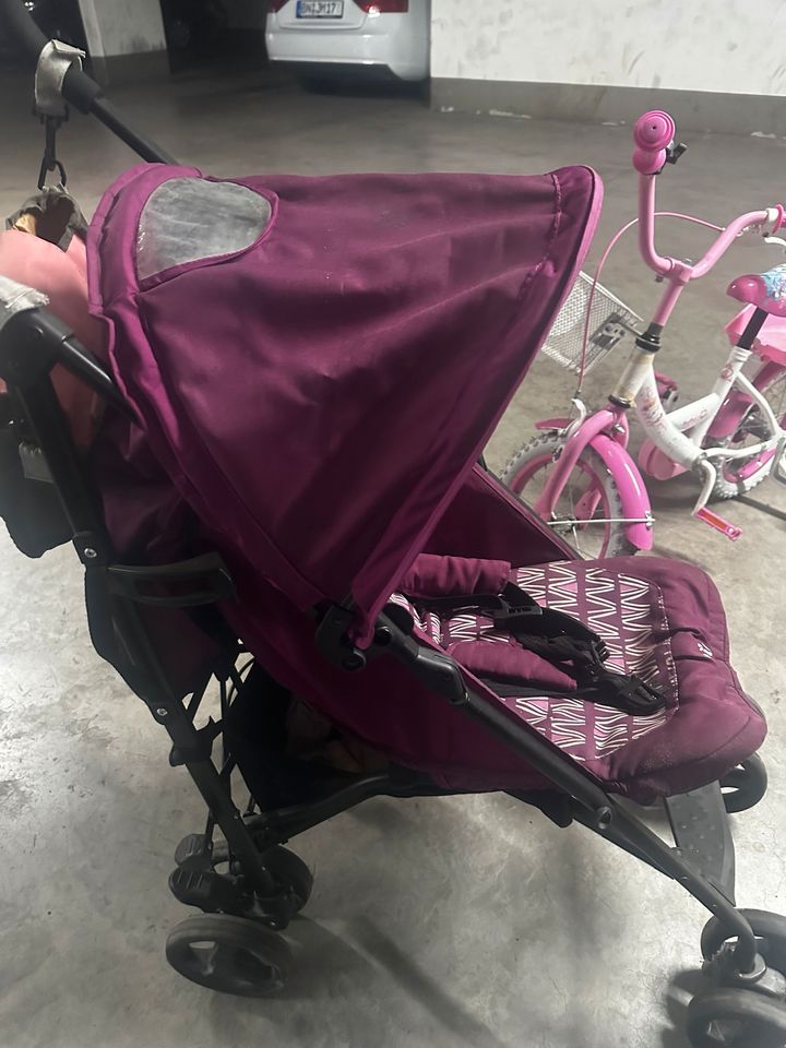 Baggy  jois Kinderwagen in Düsseldorf