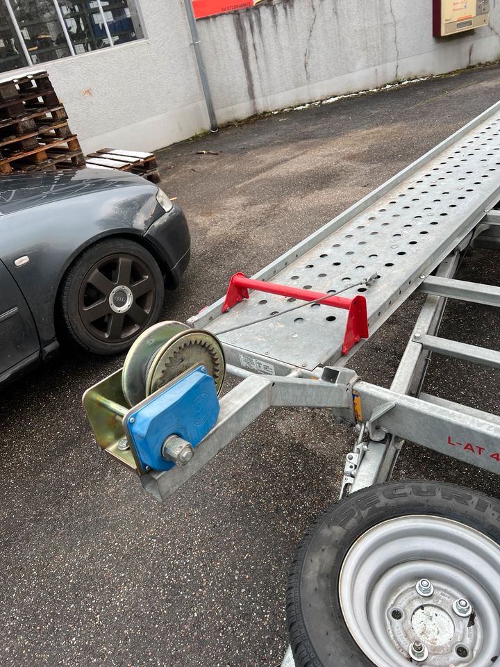 Anhänger Auto Trailer zu vermieten leihen 3t in Obersulm