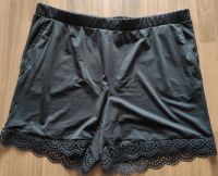 52 54 Shorts Hose elegant Spitze Häkel Abschluss schwarz Neu Berlin - Treptow Vorschau