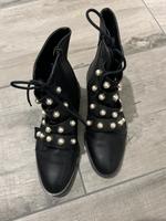 Zara Stiefletten Stiefel Gr. 37 Perlen schwarz wie NEU Nordrhein-Westfalen - Spenge Vorschau