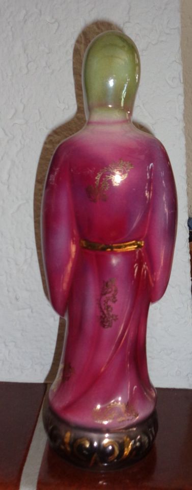 alte Porzellan Figur lila gold ca 25 cm Gott Meister? Chinesisch? in Horhausen (Westerwald)