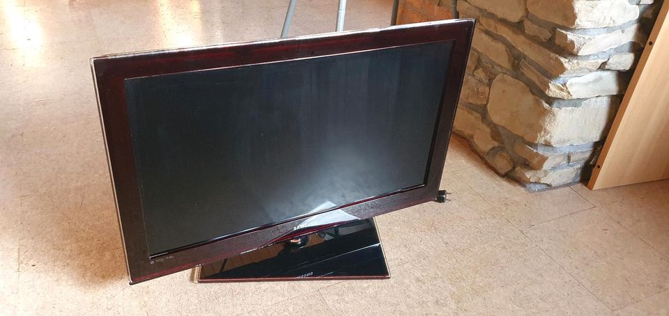 Full HD TV LCD Fernseher Samsung LE32C579J1S 32 Zoll in Mannweiler-Cölln