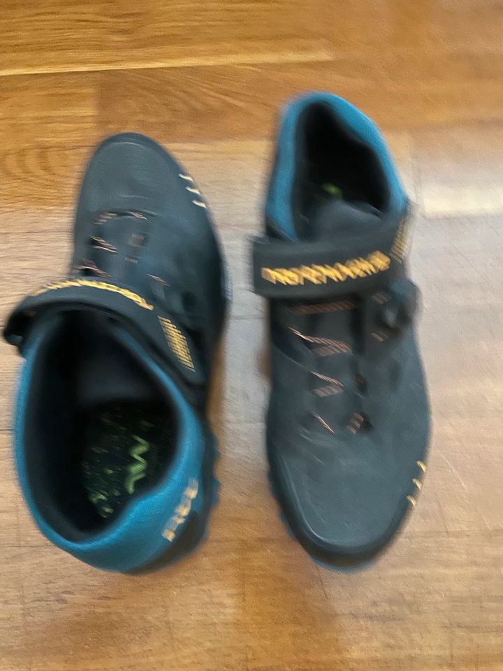 Northwave Enduro MID blau Größe 45  MTB Schuhe in Potsdam