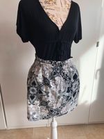 Rock schwarz weiß XS H&M Mini Rock Paisley Muster Bayern - Wendelstein Vorschau