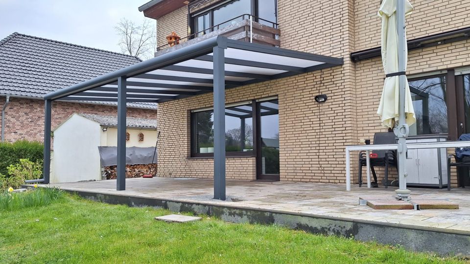 Montageaktion 50% Rabatt Terrassenüberdachung ALU/GLAS/POLY in Düren