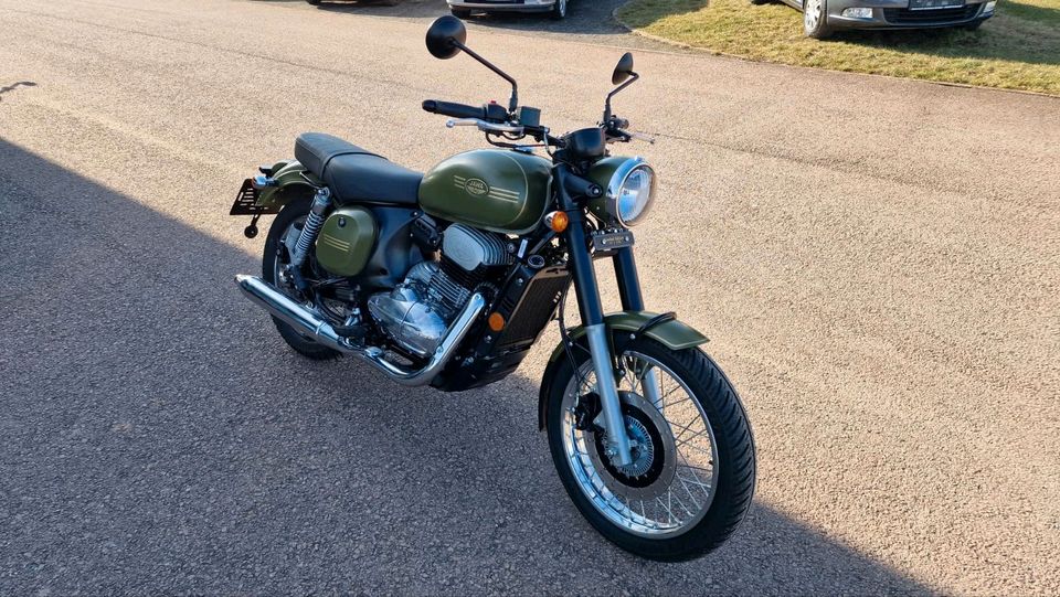 JAWA 42 CL300 ähnlich wie 353/350 Sondermodell in Hettstedt