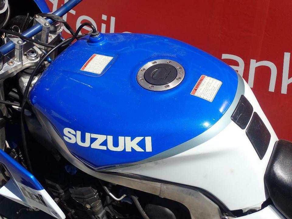 Suzuki GSX-R 1100 GU75C Gimbel Schwinge Felgen Tank Felgen in Mantel