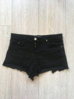 Hotpants, Jeans Shorts, kurze Hose Gr. 36/S Rostock - Brinckmansdorf Vorschau