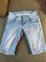 Mustang Herren Jeans kurz Gr. XL Baden-Württemberg - Offenburg Vorschau