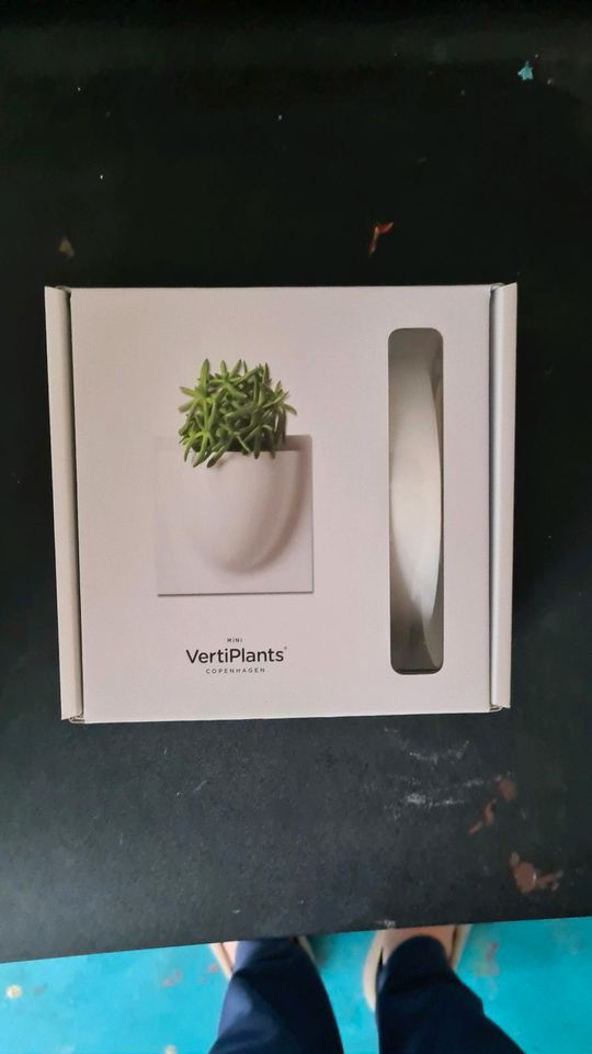 VertiPlants Copenhagen Pflanzenkübel klein 151mm x151mm in Hamburg