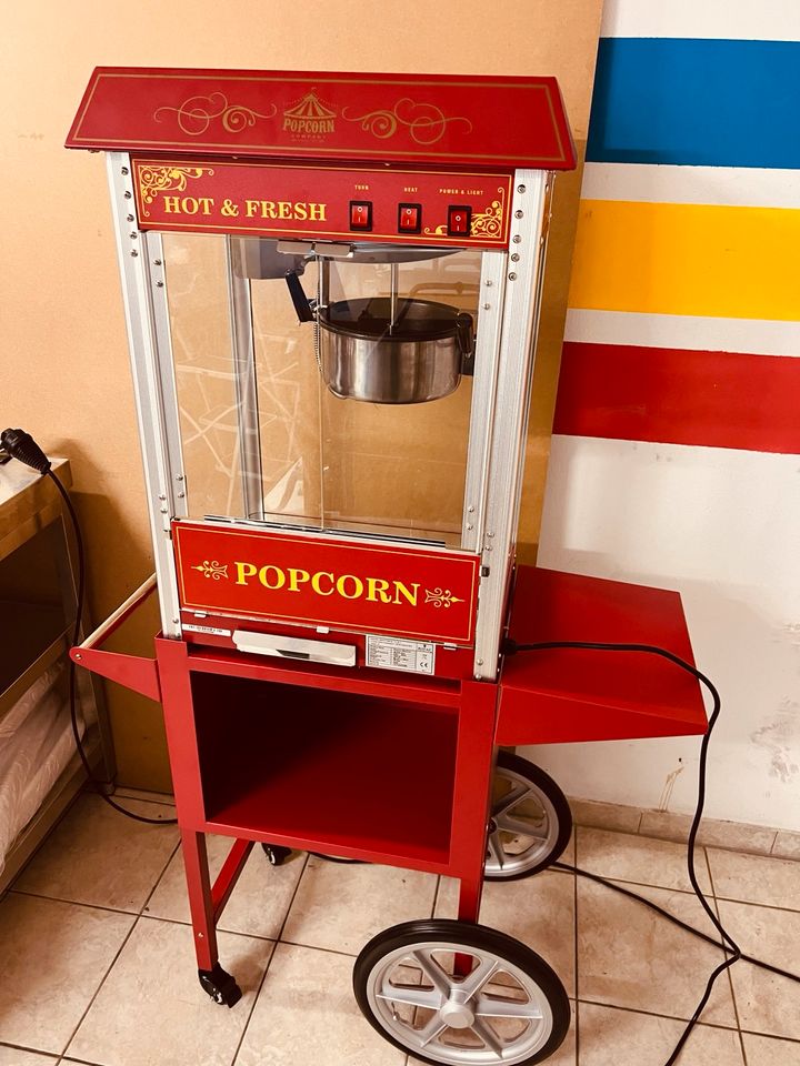 Vermiete Zuckerwattemaschine Slushmaschine Popcornmaschine Feier in Bremerhaven