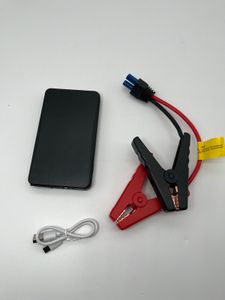Revolt 3in1-Kfz-Starthilfe und USB-Powerbank mit LED-Leuchte