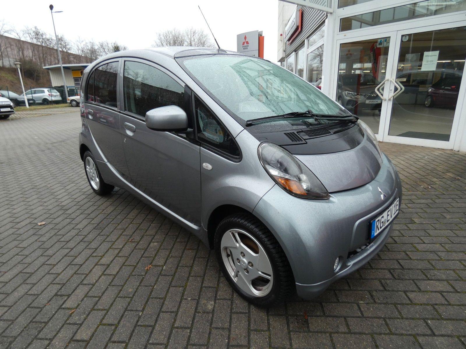 Abbildung des Autos Mitsubishi i-MiEV mit Kl…