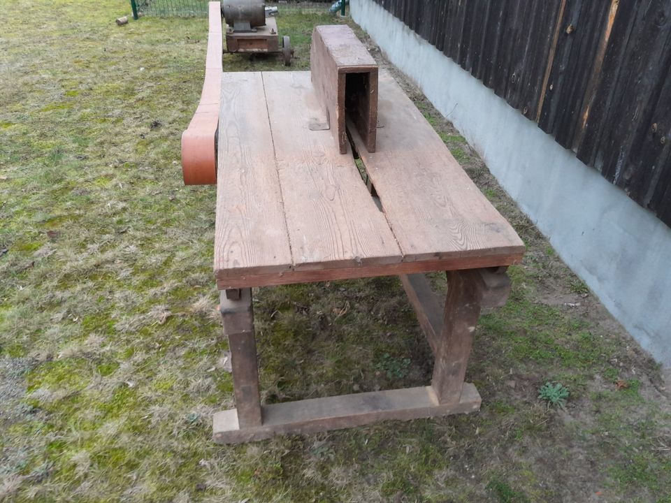 Kreissäge Tischkreissäge mit Flachriemen Holzkreissäge in Grunow-Dammendorf