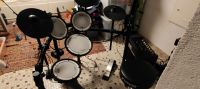 Roland TD-1 V-Drums Schlagzeug mit Verstärker Stuttgart - Stuttgart-Ost Vorschau