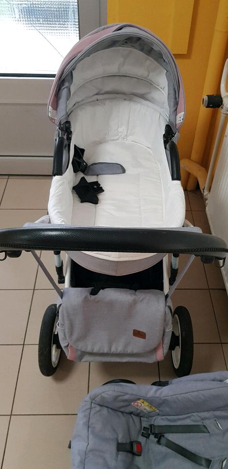 3in1 Kinderwagen in Halle