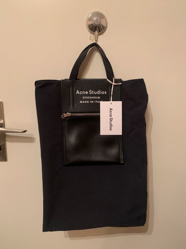 Acne Studios Tasche Baker bag Schwarz Tote Große L in Hamburg