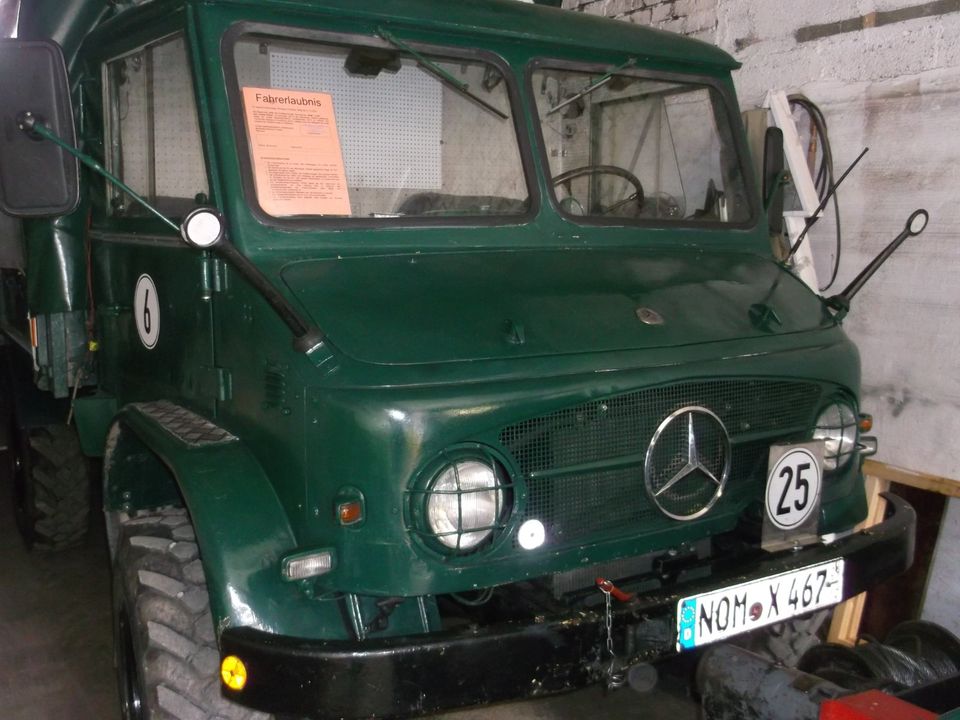 Unimog 404.1 Daimler-Benz Zugmaschine (Diesel) in Bodenfelde